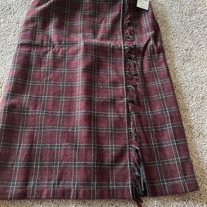 Wool skirt